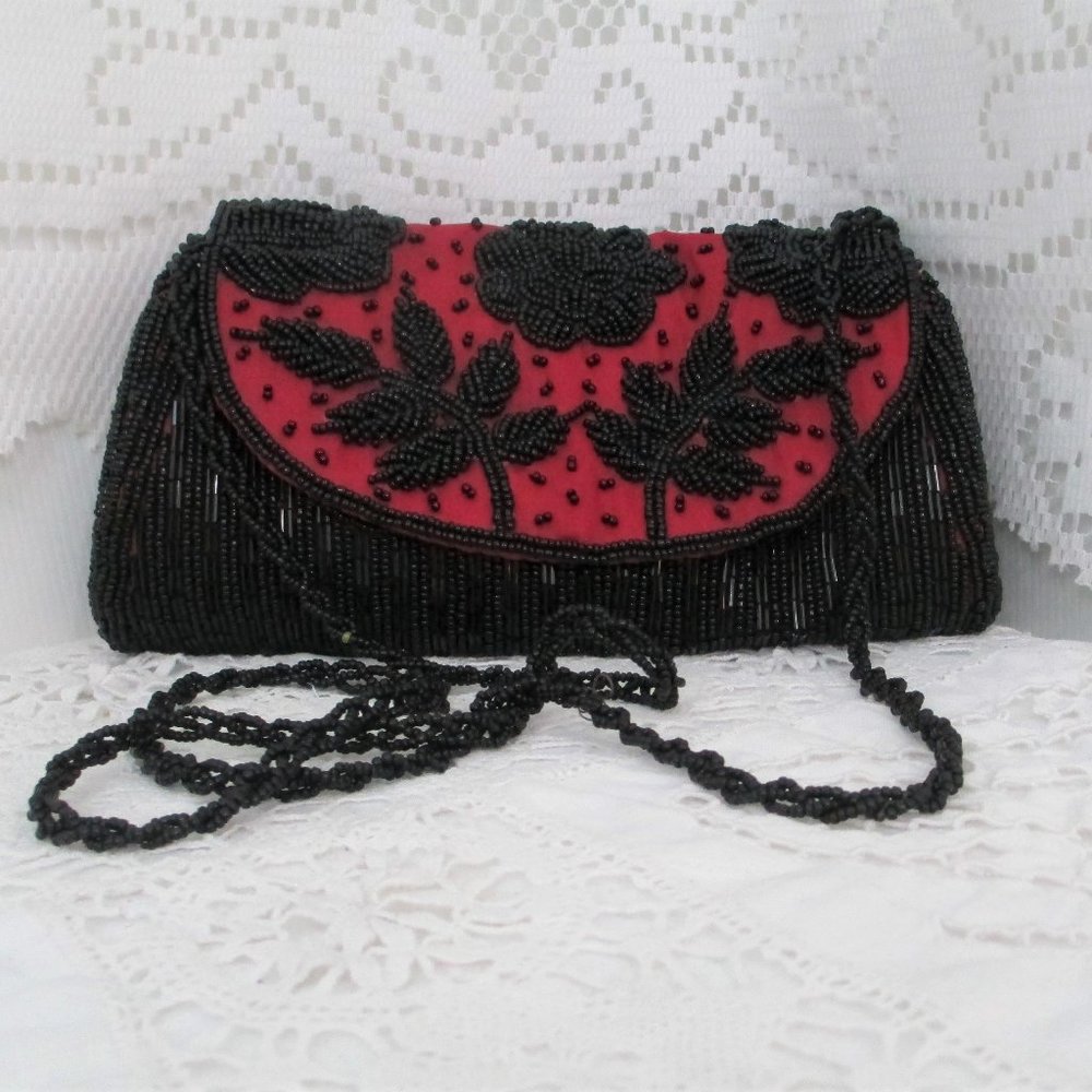 Beaded Black and Red Purse/Clutch